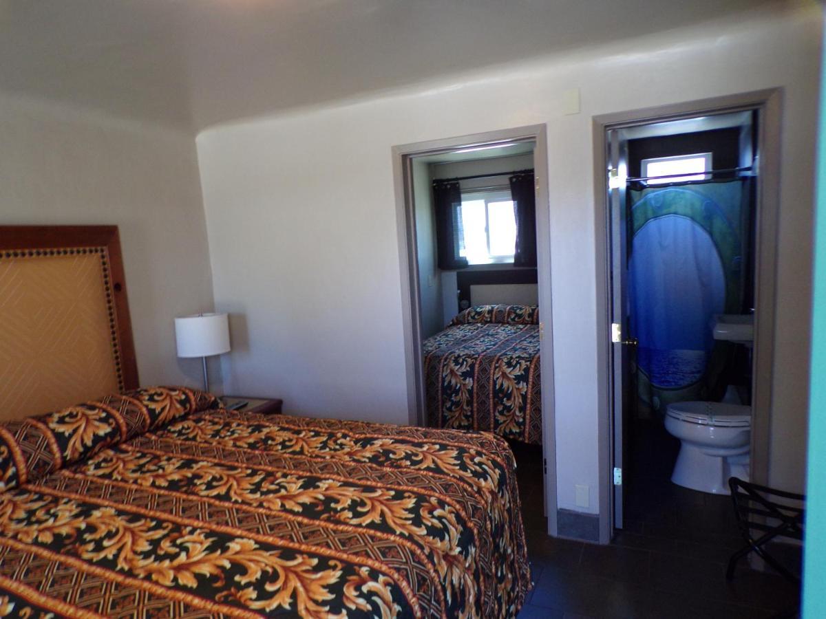 Cypress Tree Motel Каюкос Экстерьер фото