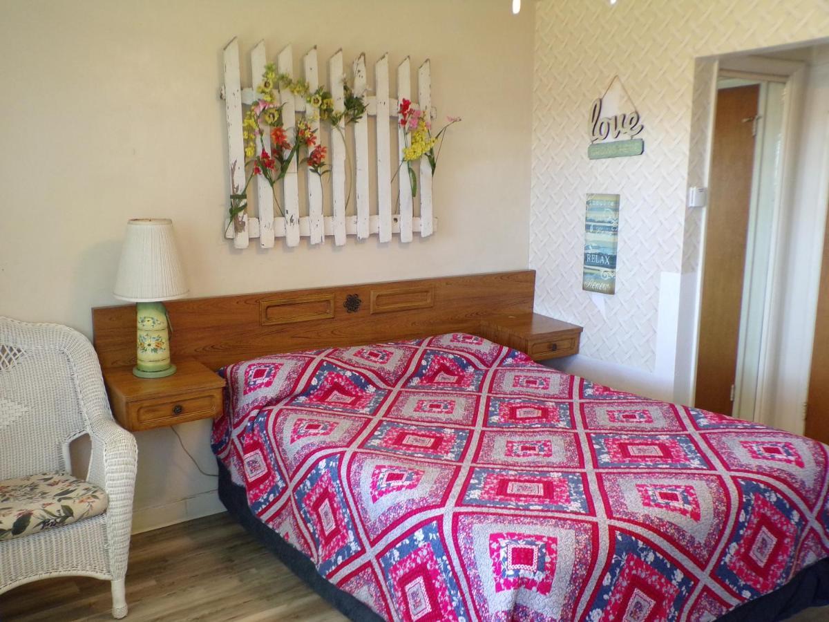 Cypress Tree Motel Каюкос Экстерьер фото