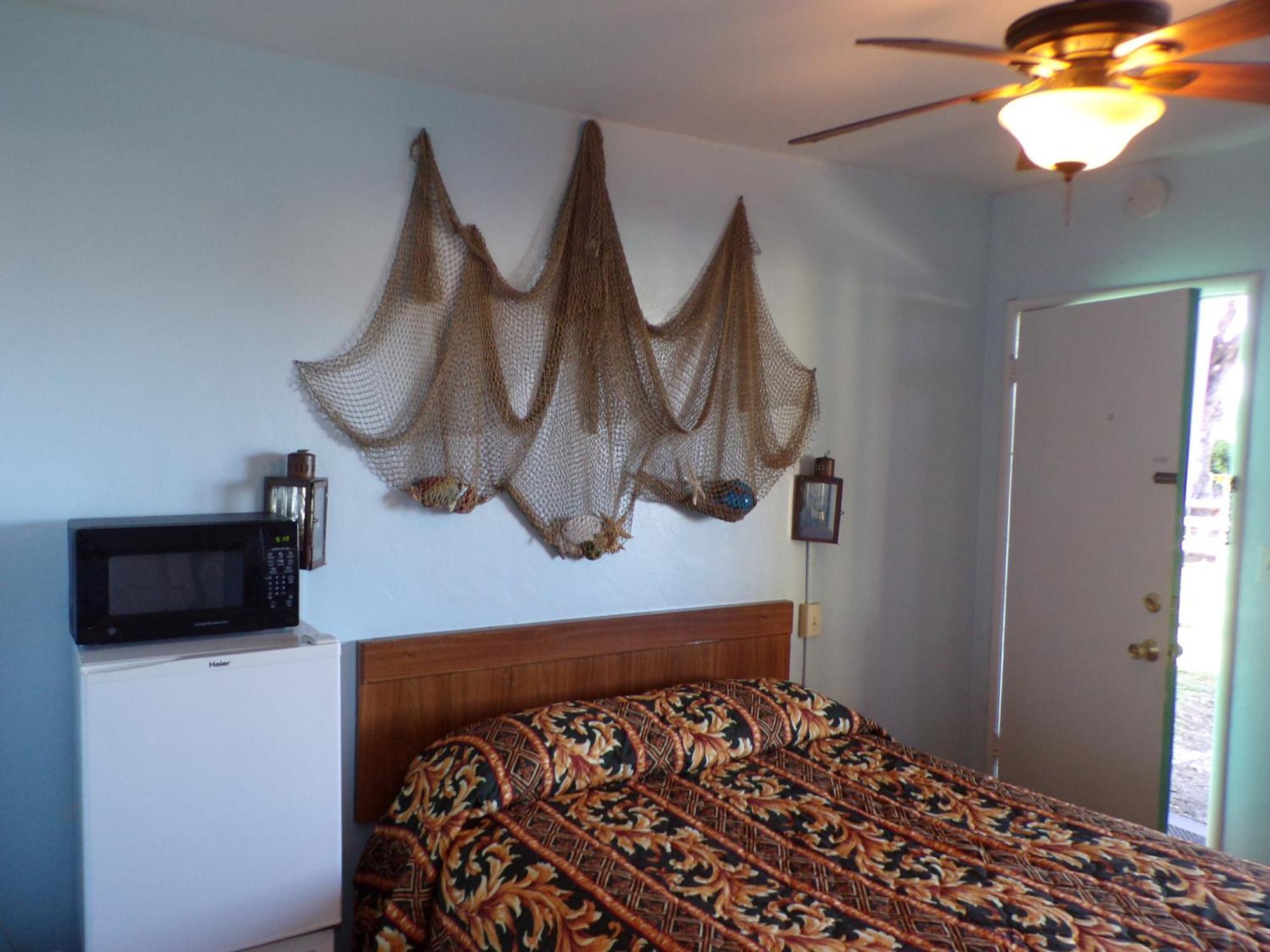 Cypress Tree Motel Каюкос Экстерьер фото